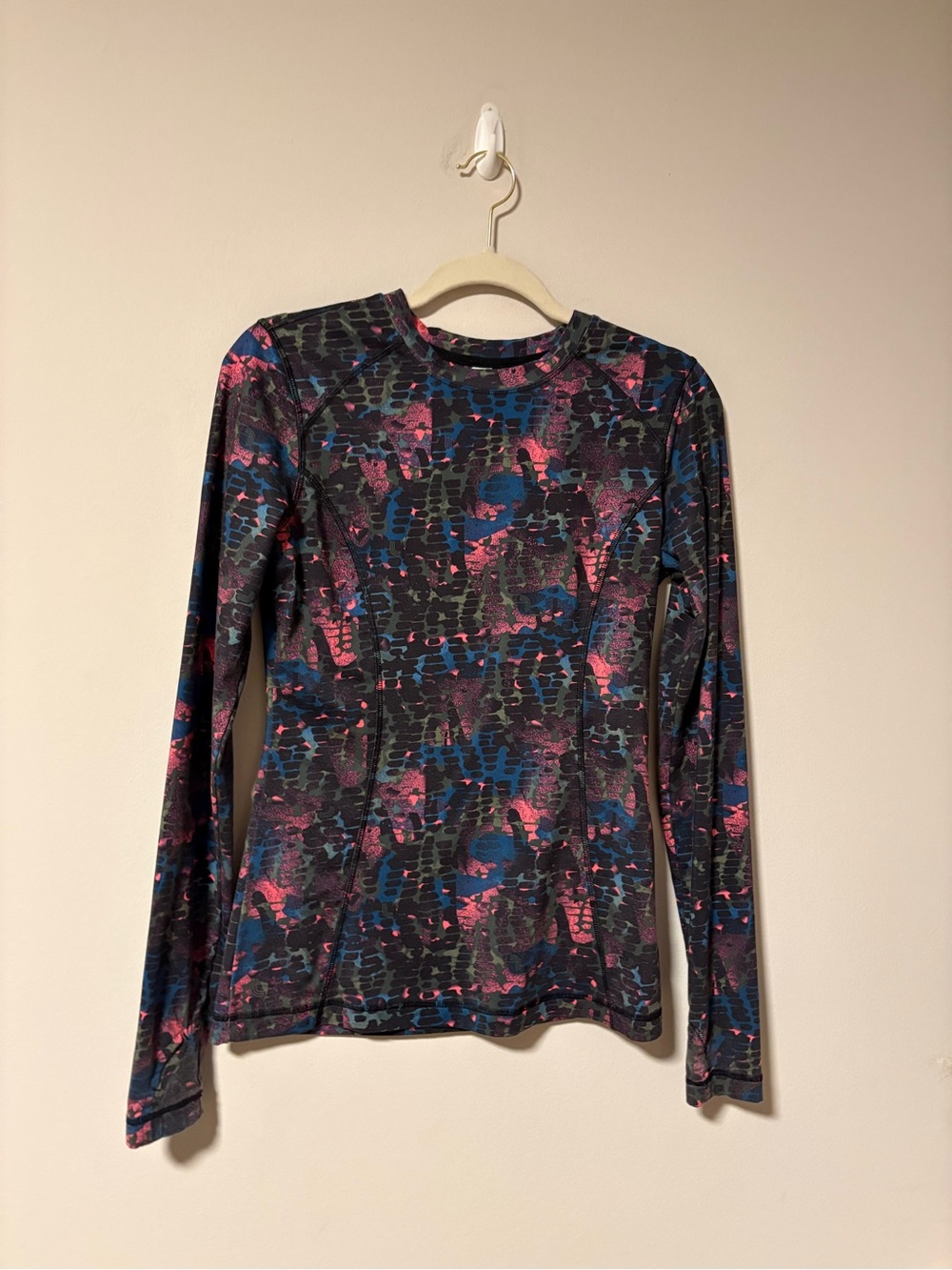 Lolë Long Sleeve Workout Top Small